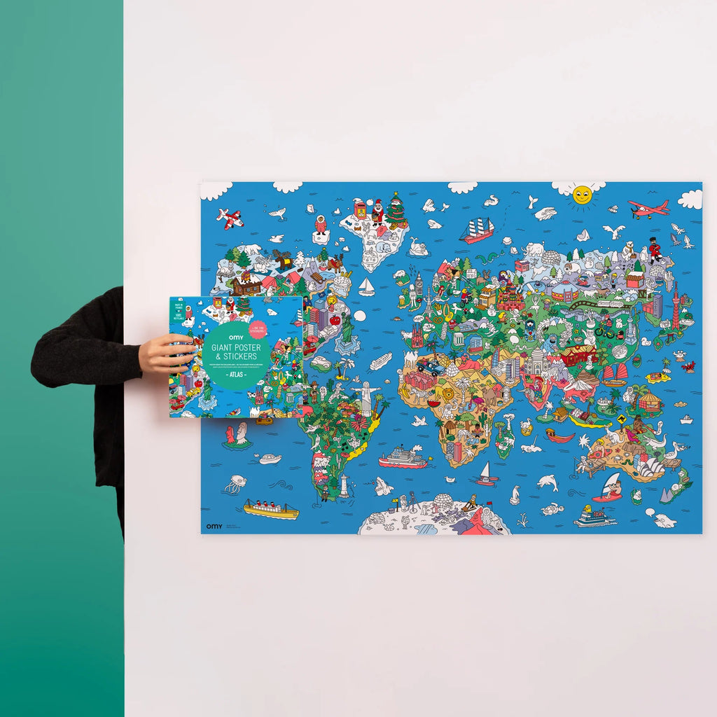 OMY Poster + 100 Sticker "Atlas" von OMY | Entdecke die Welt mit diesem großen Poster und Stickerset in 70x100cm