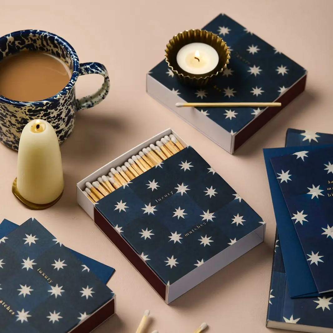 Lange Streichhölzer „Navy Star Tile“ | in Square Matchbox | Archivist