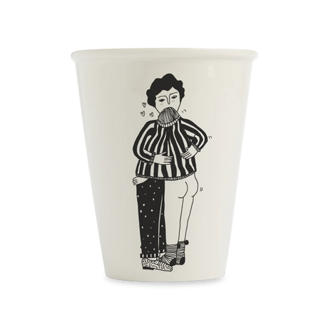 helen b Design Mug “Sweater Hug” | Wärmende Umarmung in Keramik | helen b