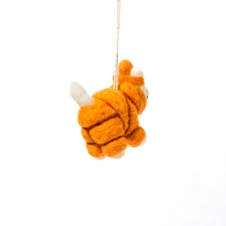 WRAP Filzanhänger WRAP “Lee, Cat in an Orange Puffa” | Filzanhänger mit Katze im Mantel