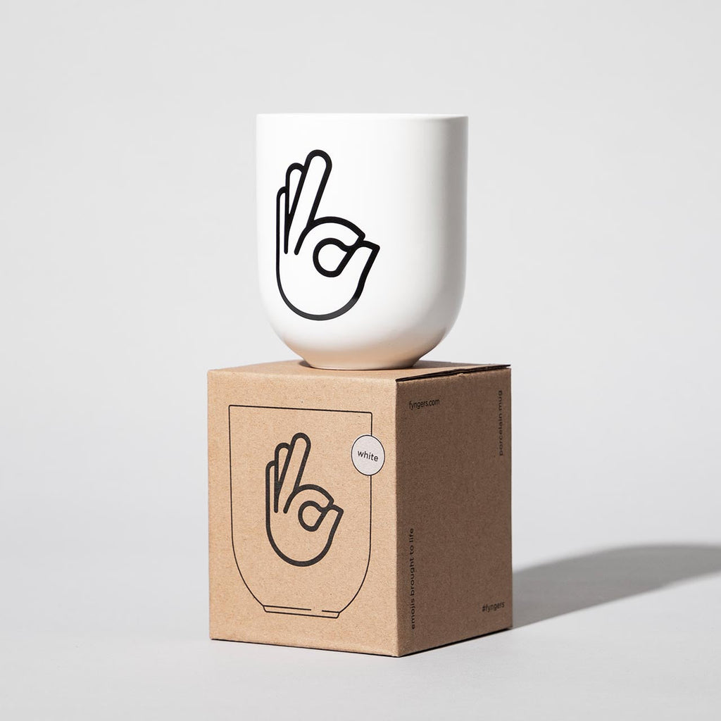 Der Fräsörsalon Tasse Fyngers "OK" in Weiß Matt | Hochwertiges Porzellan | 330 ml Kapazität