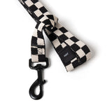 HAY Hundeleine „Flat Black & White Check (M/L)“ | Besonderer Look | HAY Dogs