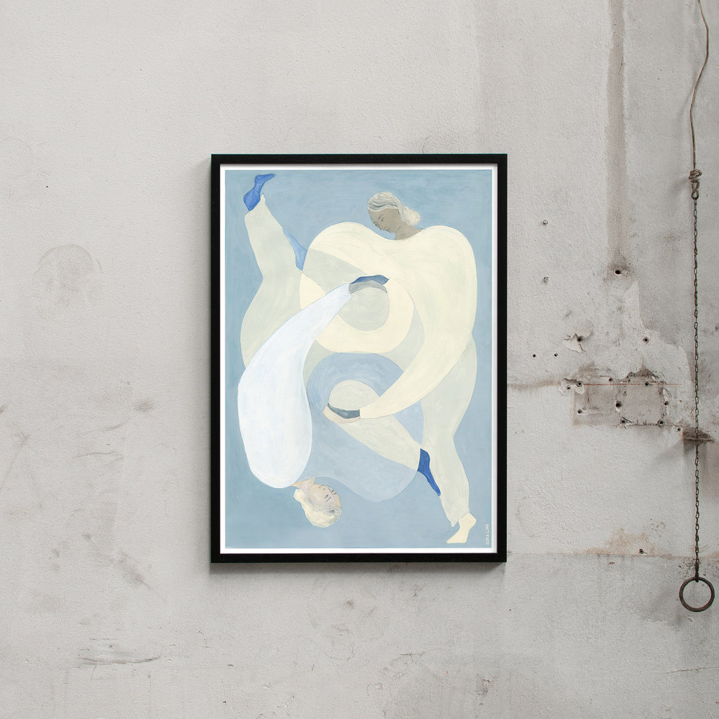 Sofia Lind Hold You (50 x 70 cm) | Fine Art Print von Sofia Lind schwarz