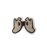 Macon&Lesquoy Brosche „Hands et Heart“ | Handbestickt | Macon&Lesquoy