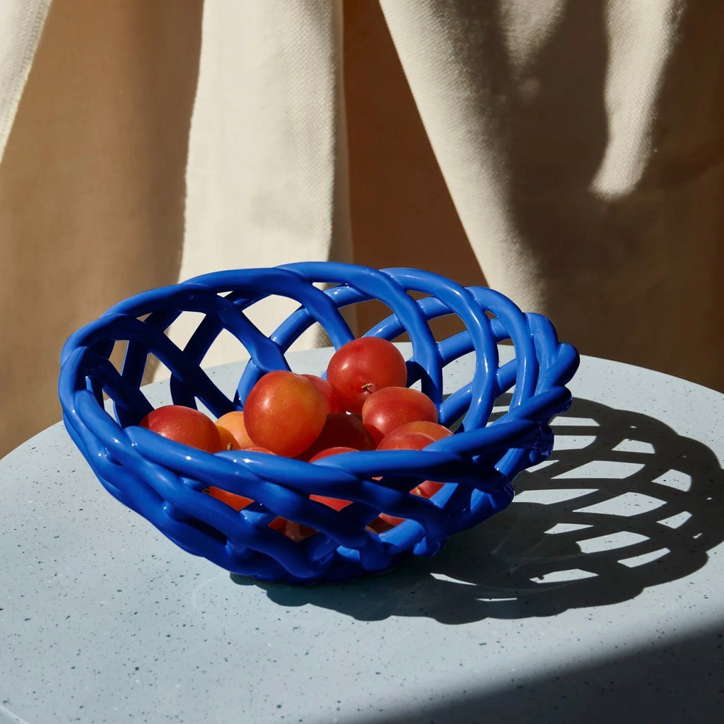 OCTAEVO Schale "Basket Sicilia Large (Blue)" | Obstkorb aus Keramik in blau