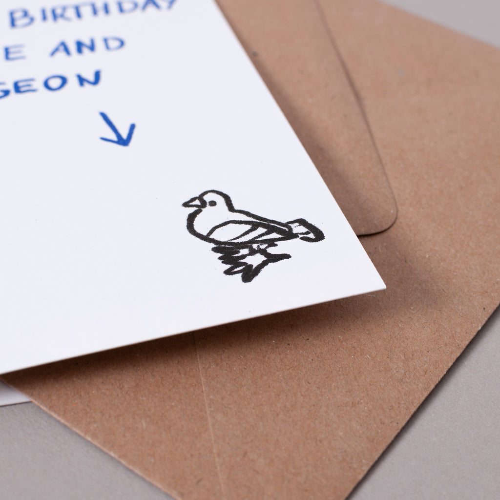 Superjuju Grußkarte "From me and this Pigeon" von Superjuju | Din-A6 Klappkarte mit passendem Umschlag