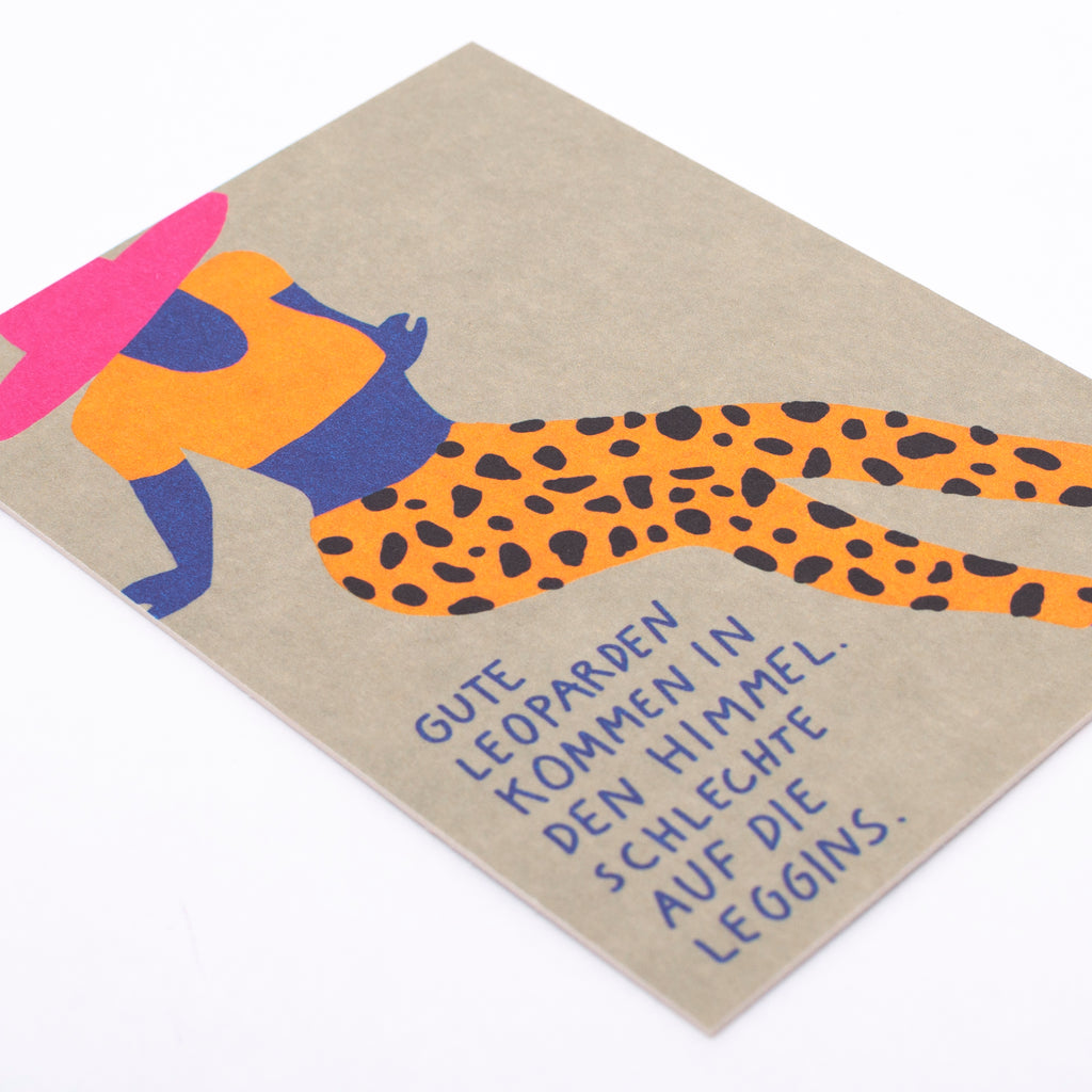 Edition SCHEE Postkarte "Gute Leoparden kommen in den Himmel"