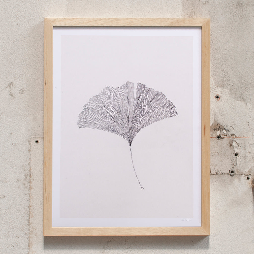 Ana Frois Gingko Leaf (30 x 40cm)